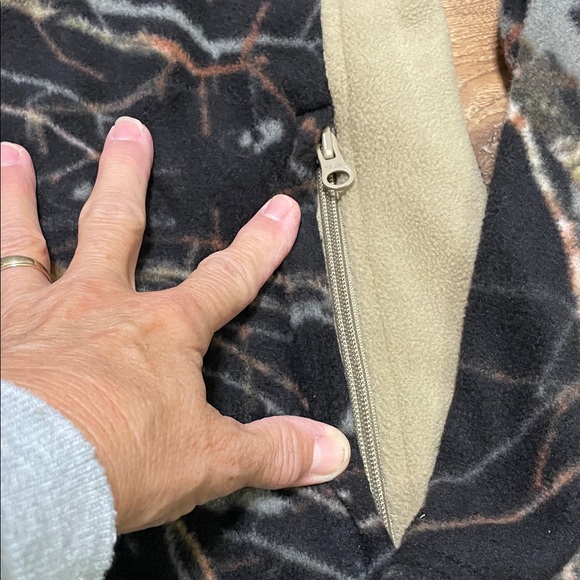 Mossy Oak Camouflage Fleece with Black and Brown Accents - Picture 4 of 5